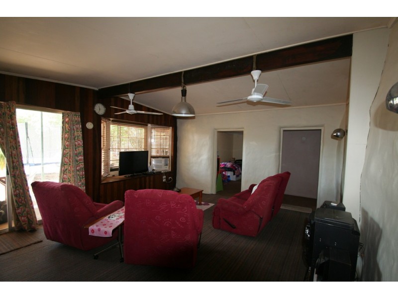 26 Old Crossing Road, Sapphire QLD 4702