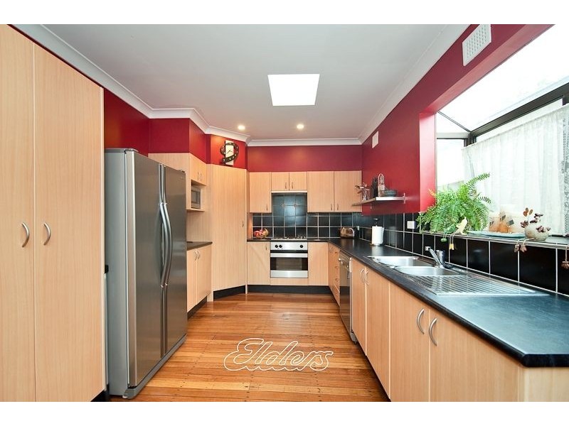 42 Second Street, Warragamba NSW 2752