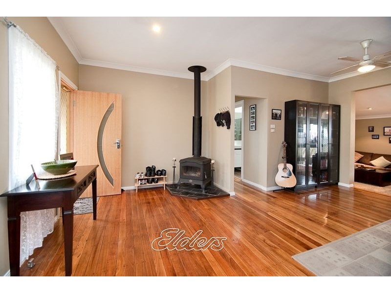 42 Second Street, Warragamba NSW 2752