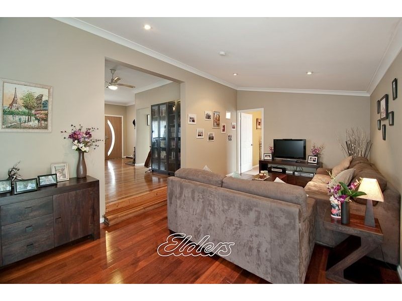 42 Second Street, Warragamba NSW 2752