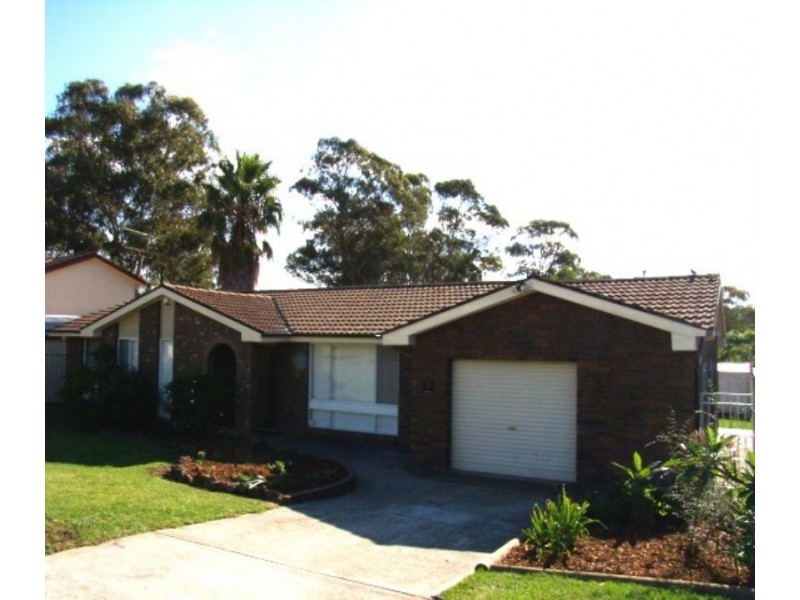 9 Woodgate Crescent, Cranebrook NSW 2749