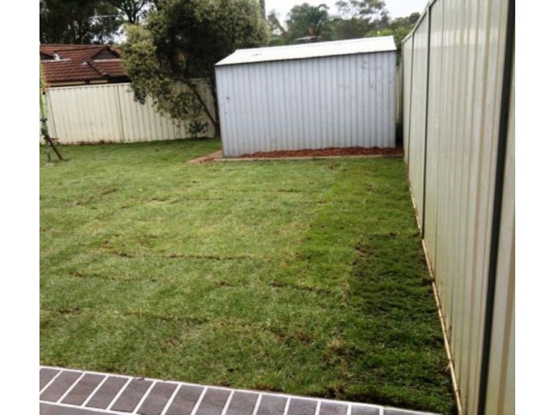 9 Woodgate Crescent, Cranebrook NSW 2749