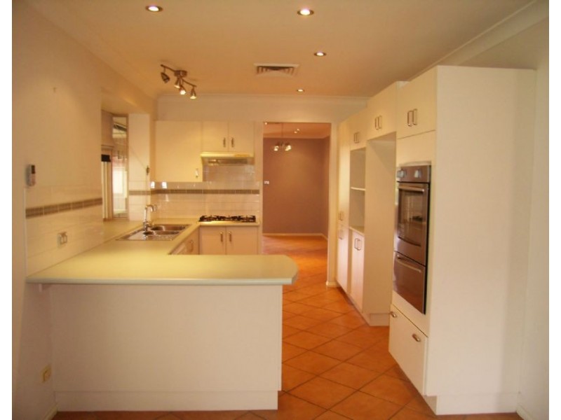 17 Marcus Clarke Crescent, Glenmore Park NSW 2745