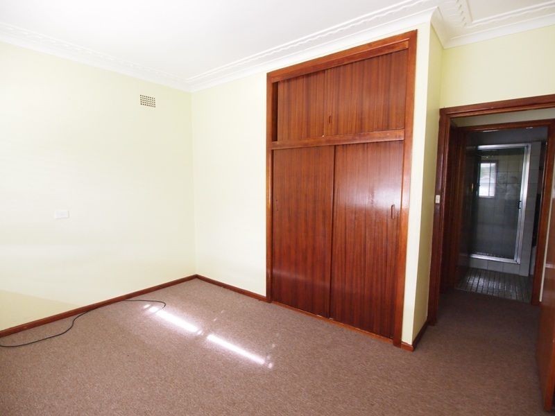 12 Gibbes Street, Regentville NSW 2745