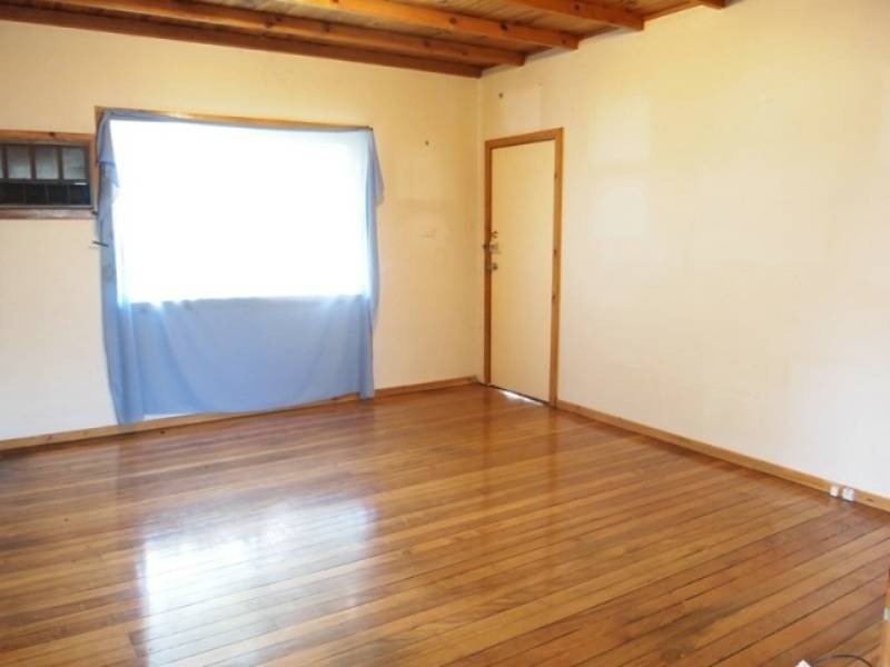 72 Third Street, Warragamba NSW 2752