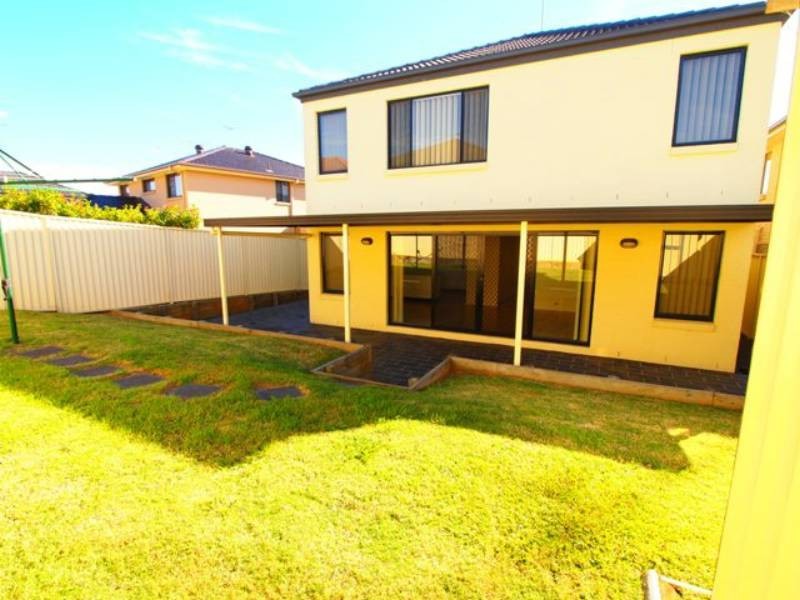 30 Lakewood Terrace, Glenmore Park NSW 2745