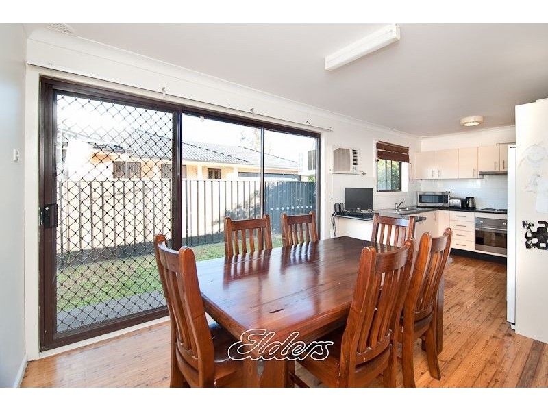 1/8 Windemere Avenue, Cambridge Park NSW 2747