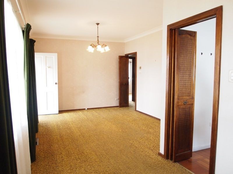 32 Second Street, Warragamba NSW 2752