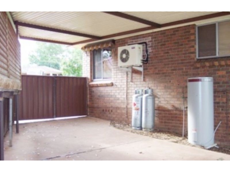 2 Moorehead Avenue, Silverdale NSW 2752