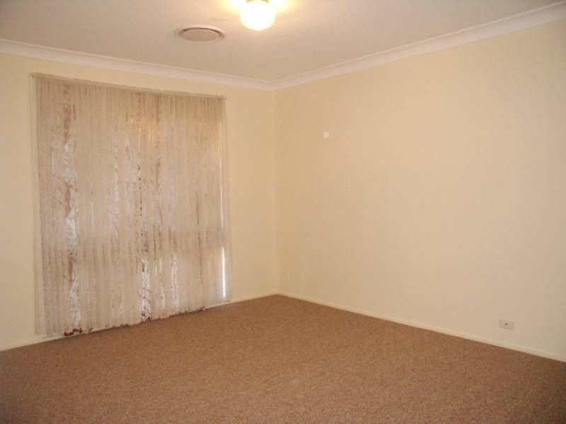 48 Tukara Road, South Penrith NSW 2750