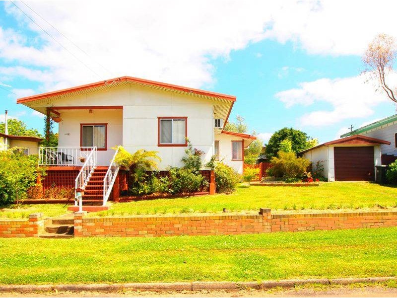 61 Third Street, Warragamba NSW 2752