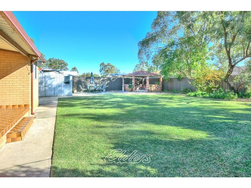 11 Coronation Grove, Cambridge Gardens NSW 2747