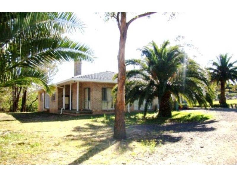 2 Cross Road, Orchard Hills NSW 2748