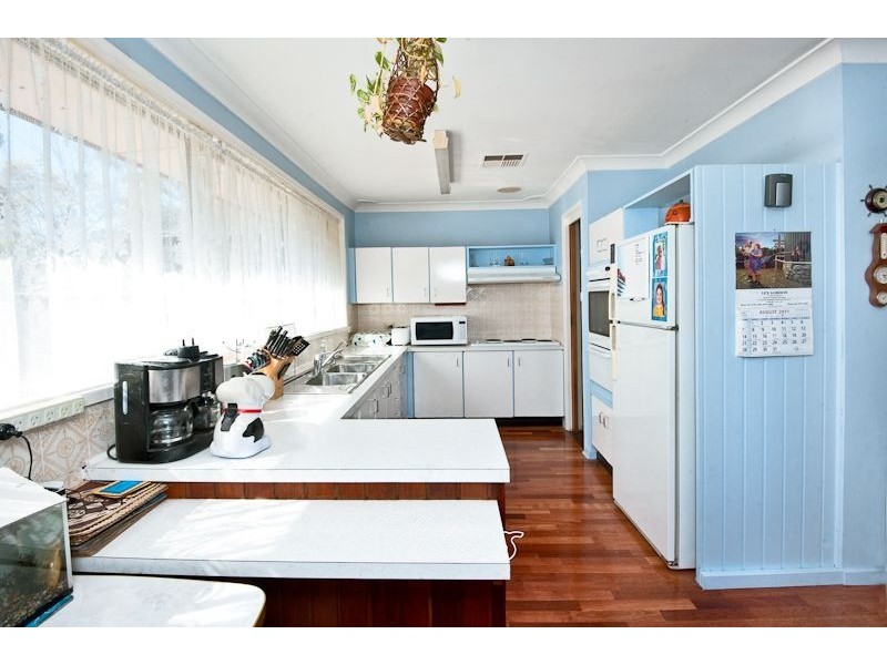 13 Bowes Avenue, South Penrith NSW 2750