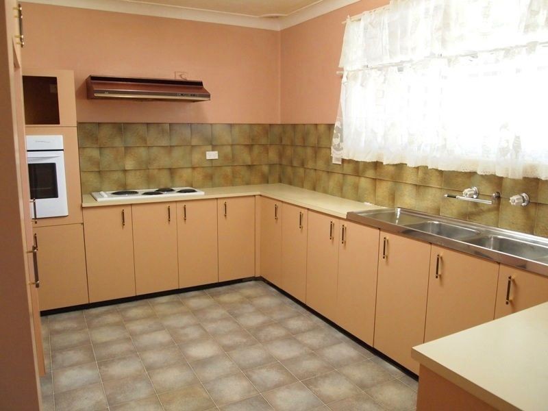 6 Perritt Place, South Penrith NSW 2750