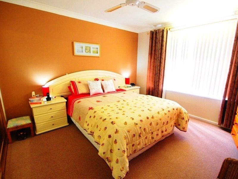 24 Thirteenth Street, Warragamba NSW 2752