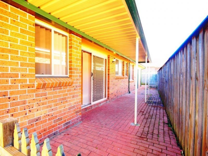 11 Bluewren Close, Glenmore Park NSW 2745