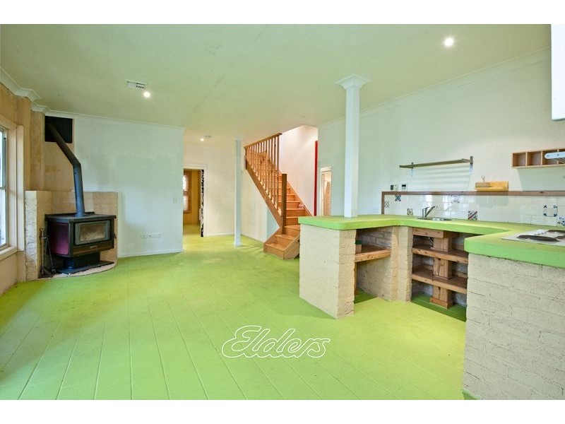 83 Henderson Road, Wentworth Falls NSW 2782