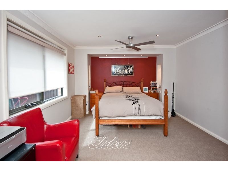 24 Sheba Crescent, South Penrith NSW 2750