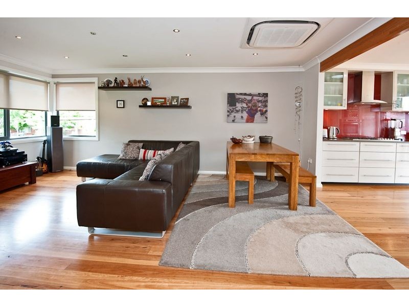 24 Sheba Crescent, South Penrith NSW 2750