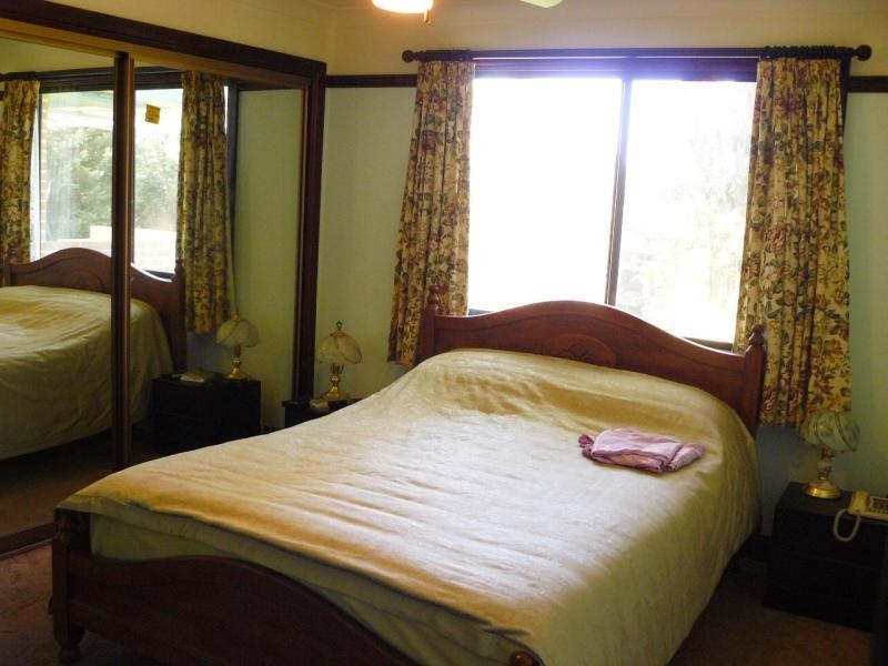 8-10 Warren Pl, Silverdale NSW 2752