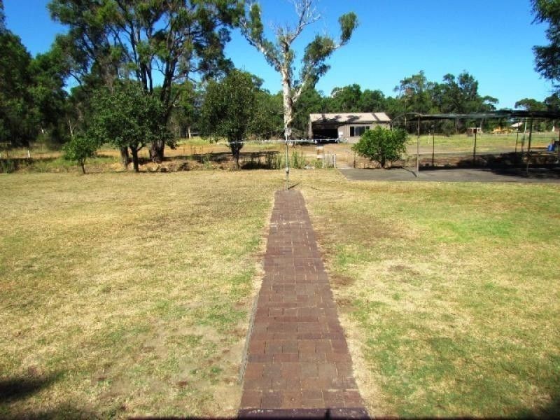 762 Richmond Road, Berkshire Park NSW 2765