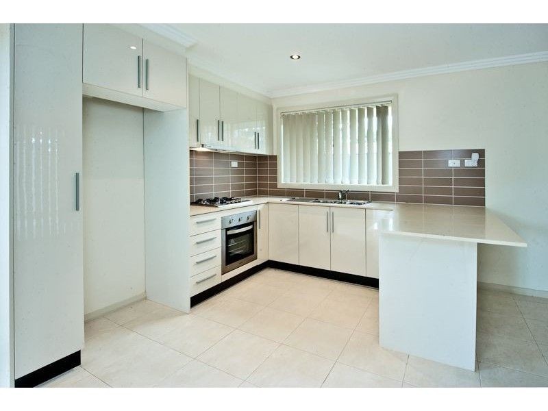 48 Canberra Street, Oxley Park NSW 2760