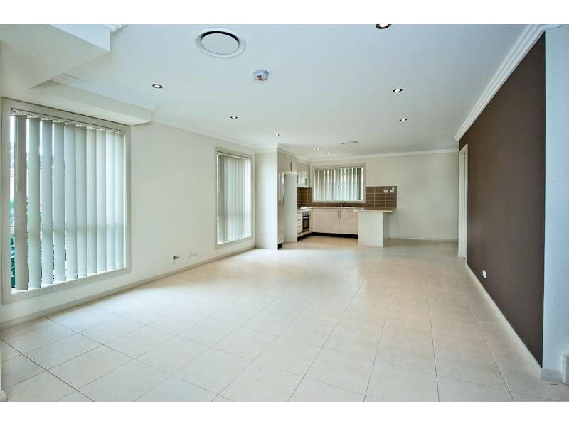 48 Canberra Street, Oxley Park NSW 2760