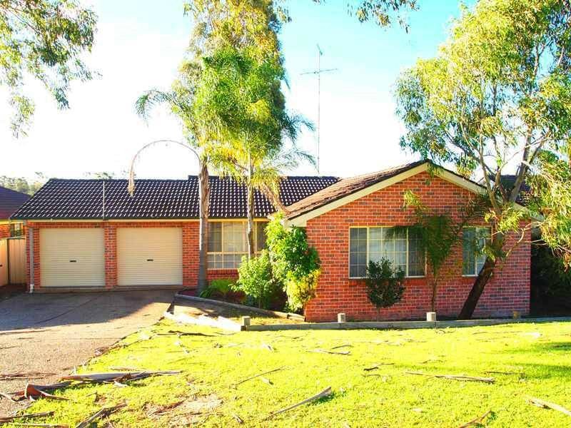 7 Camellia Ave, Glenmore Park NSW 2745