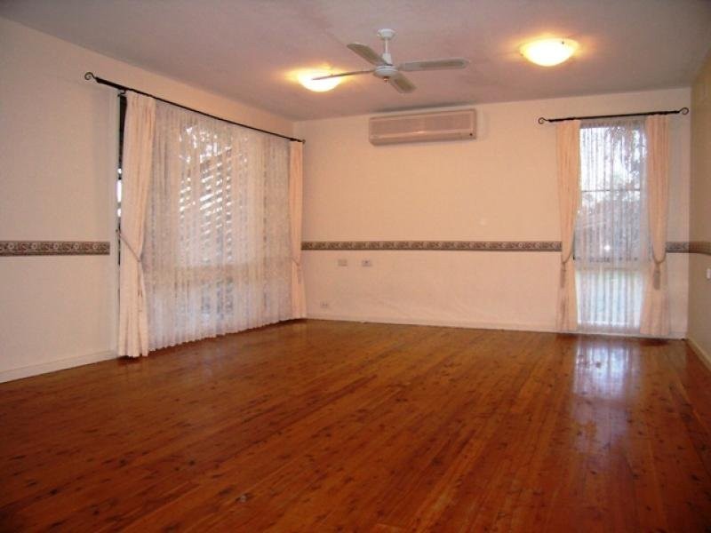 8 McKellar Crescent, South Windsor NSW 2756