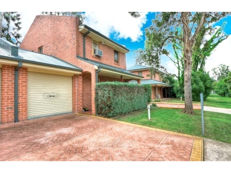 8/10 First Street, Kingswood NSW 2747