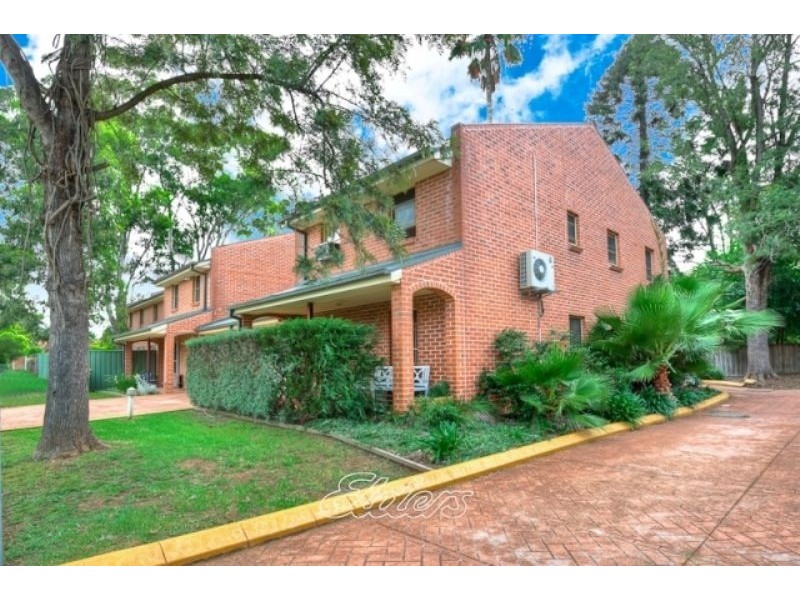 8/10 First Street, Kingswood NSW 2747