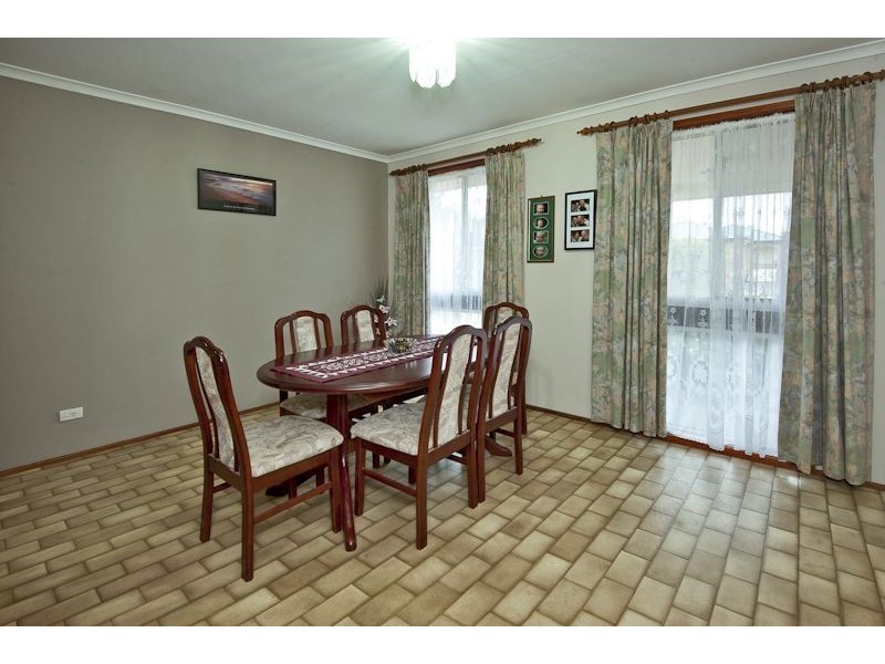 67 Bottlebrush Dr, Cranebrook NSW 2749