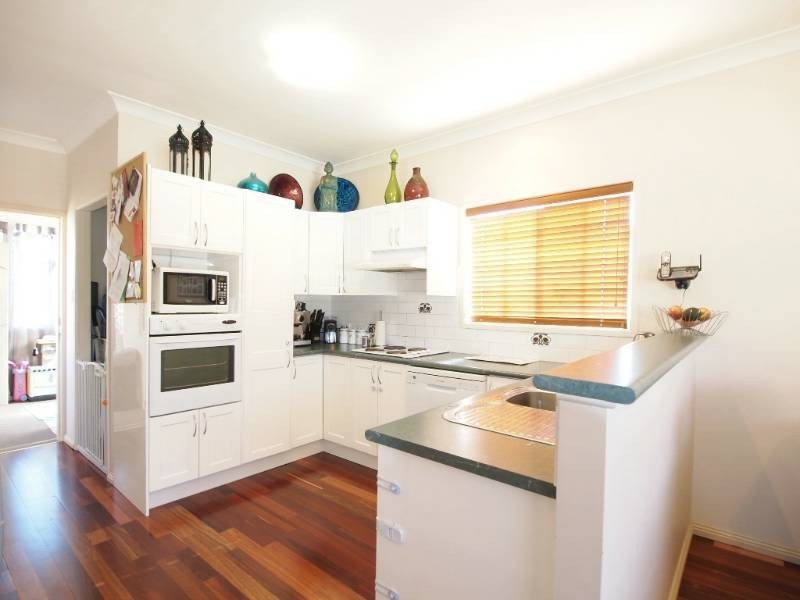 27 First Street, Warragamba NSW 2752