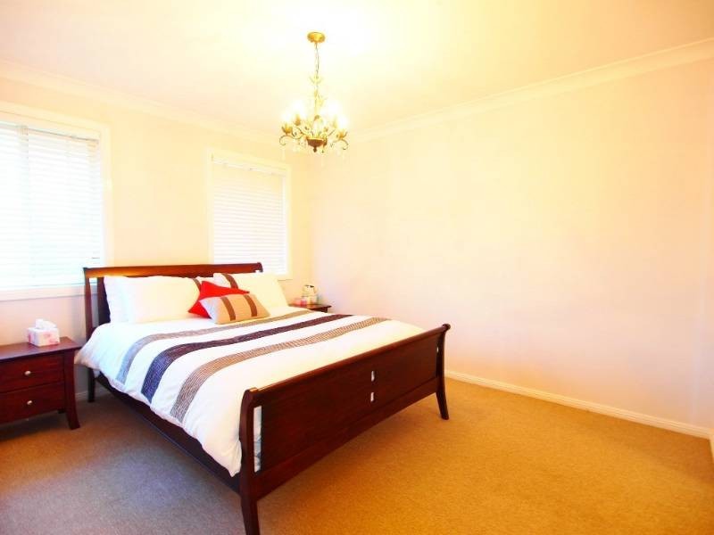 2/9 Blaxland Road, Penrith NSW 2750