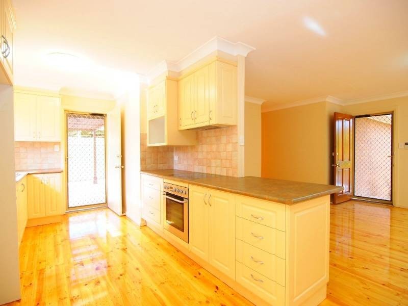 27 Allard Street, Penrith NSW 2750