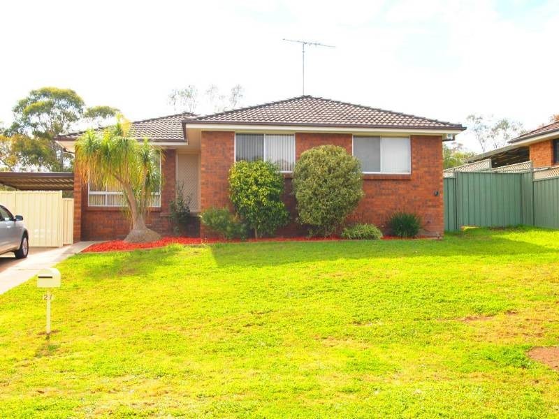 27 Allard Street, Penrith NSW 2750