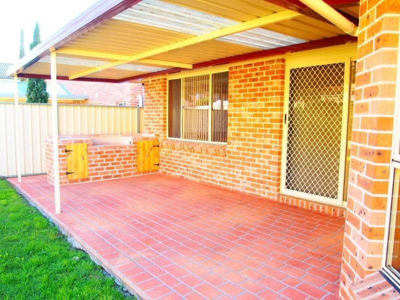 8 Bindee Close, Glenmore Park NSW 2745