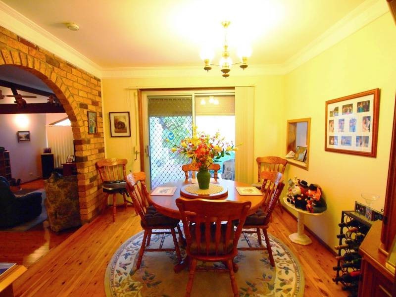 1 Thirteenth Street, Warragamba NSW 2752