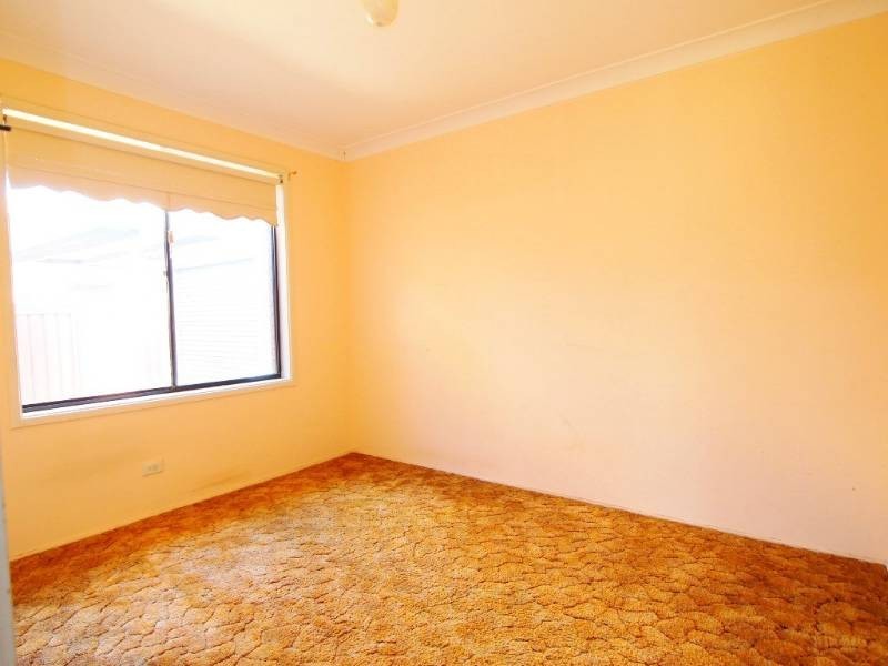 126 Hume Cres, Werrington County NSW 2747