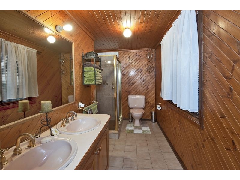 4 Mundowie Ave, Claremont Meadows NSW 2747