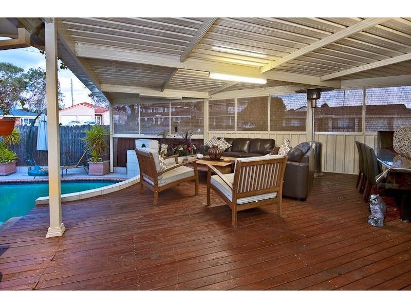 4 Mundowie Ave, Claremont Meadows NSW 2747