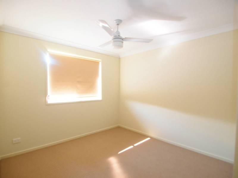 1 Crossley Ave, Glenmore Park NSW 2745