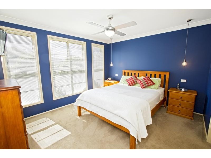 9 Narran Pl, Glenmore Park NSW 2745