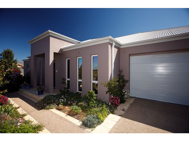 46 Kitty McEwan Circuit, Mckellar ACT 2617