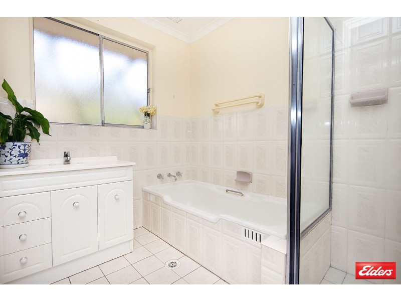 5 Elizabeth Crescent, Macquarie ACT 2614