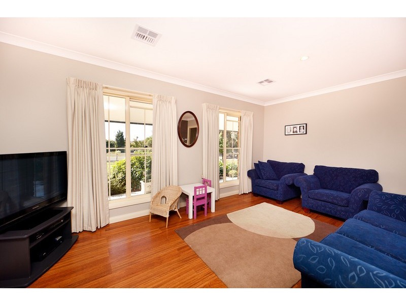16 Middle Street, Murrumbateman NSW 2582
