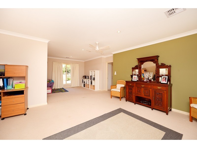 16 Middle Street, Murrumbateman NSW 2582