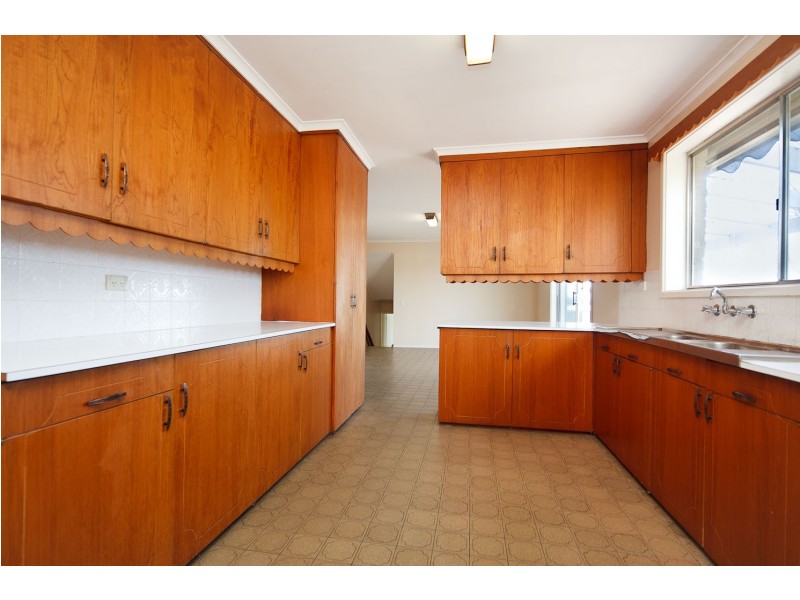 61 Shumack Street, Weetangera ACT 2614