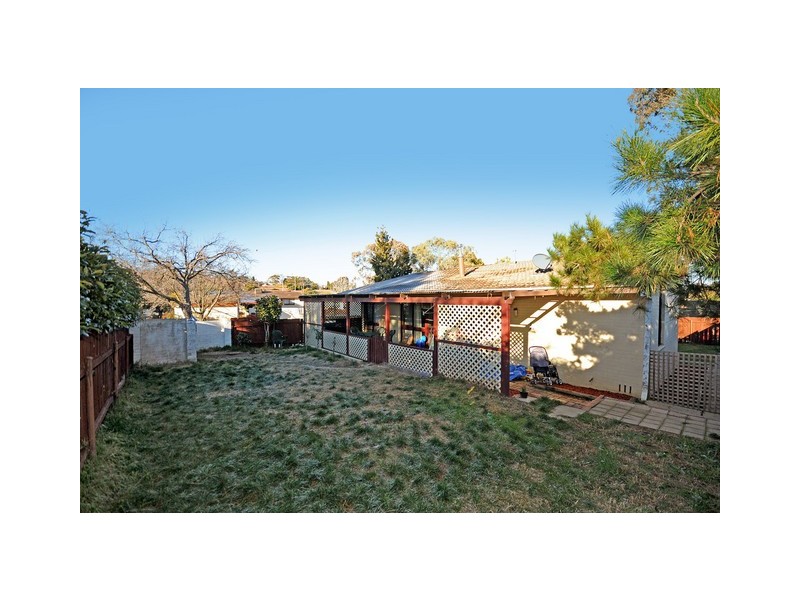 21 Geeves Court, Charnwood ACT 2615